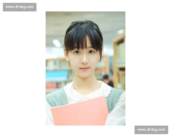 陈都灵:从校园女神到影视新星,演艺之路的精彩蜕变与成长